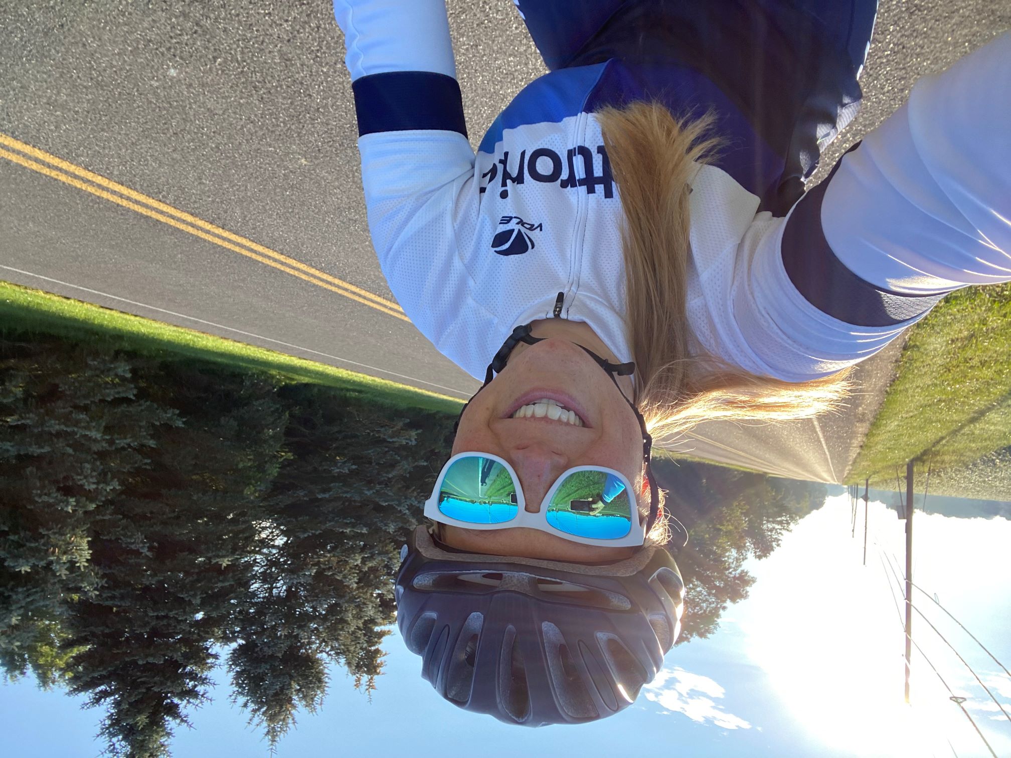 Medtronic Champion Heidi selfie on a bike